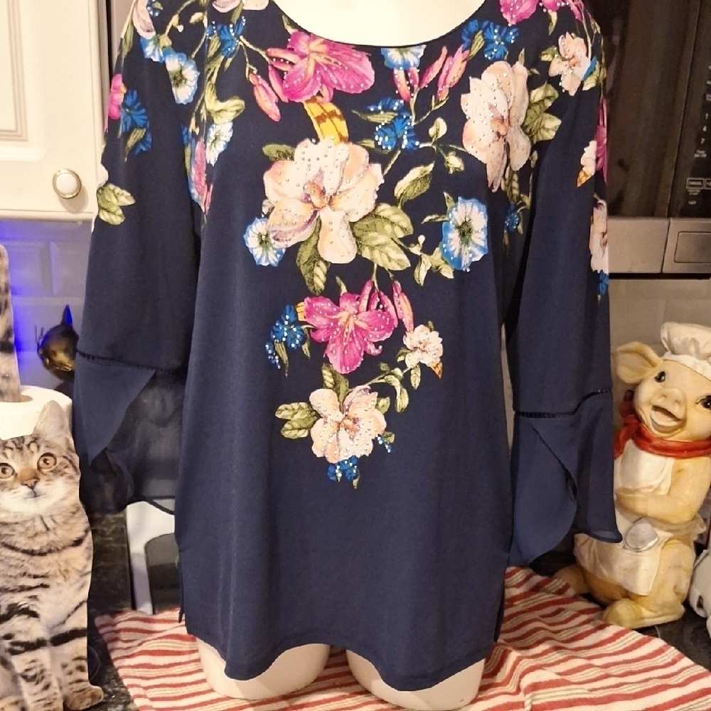 f JM Collection Floral Stretch 3/4 Fancy Sleeve Regular Size Tunic. PXL. EUC